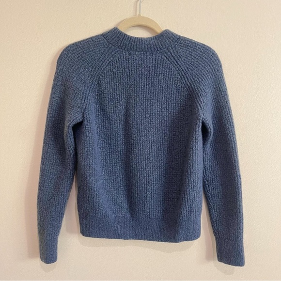 Banana Republic Aire Waffle Knit Sweater Pullover Wool Blend Blue Size Small - Picture 7 of 10